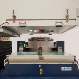 Shaker to chamber floor alignment - CVMS Climatic